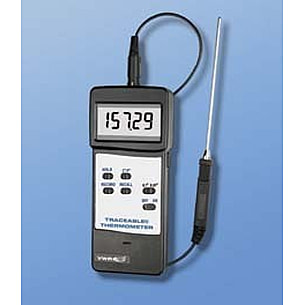 Platinum RTD datalogging thermometer - Gilson Co.